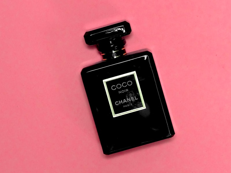 Perfume bottle